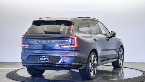 2025 Volvo EX90 Twin Motor Ultra