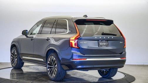 2026 Volvo XC90 B6 Plus 7-Seater