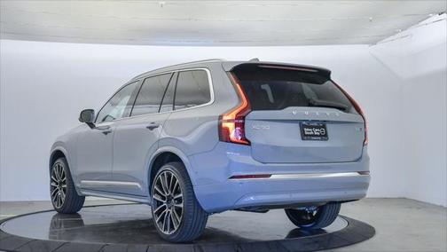 2025 Volvo XC90 B6 Ultra