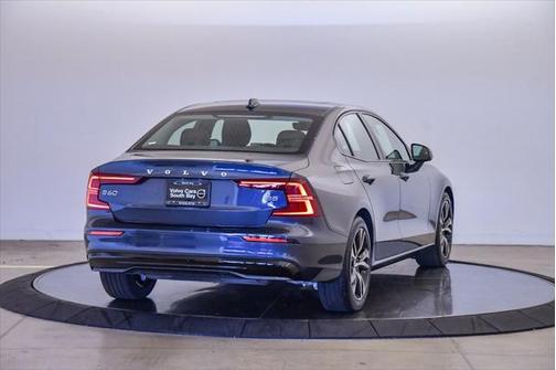 2025 Volvo S60 B5 Core