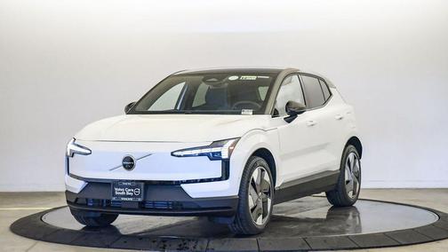 Crystal White Metallic 2026 Volvo EX30 Ultra Twin Motor Performance, Fully electric