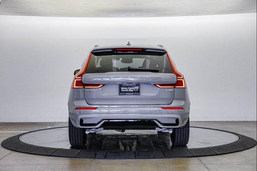 2026 Volvo XC60 Plug-In Hybrid Ultra, T8 AWD Electric/Gasoline, Dark