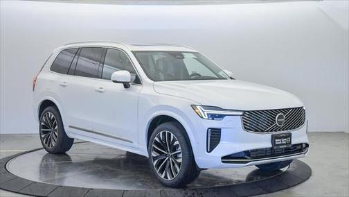 2025 Volvo XC90 Plug-In Hybrid T8 Plus 6-Seater