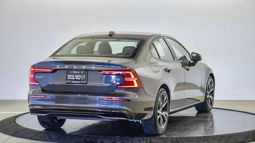 2025 Volvo S60 B5 Core