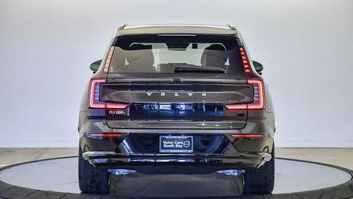 2025 Volvo EX90 Twin Motor Ultra