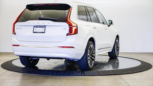 2025 Volvo XC90 Plug-In Hybrid T8 Ultra 7-Seater