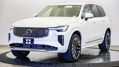 2025 Volvo XC90 Plug-In Hybrid T8 Ultra 7-Seater