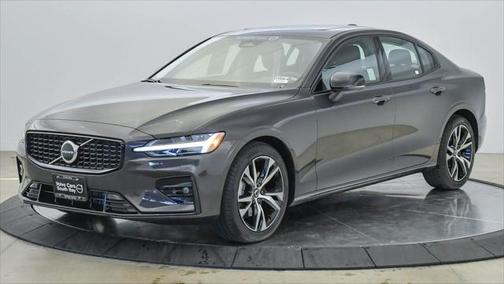 2025 Volvo S60 B5 Core