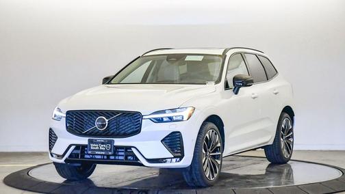 2026 Volvo XC60 B5 Ultra