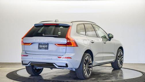 2026 Volvo XC60 Plug-In Hybrid Ultra, T8 AWD Electric/Gasoline, Dark