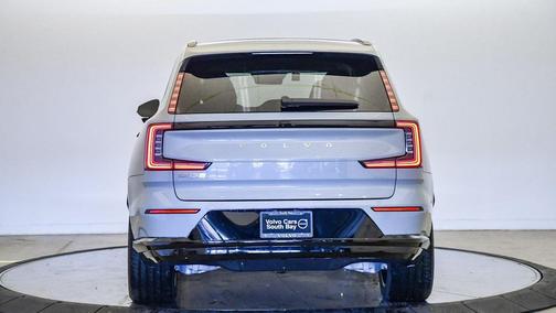 2025 Volvo EX90 Twin Motor Performance Ultra 6-Seater