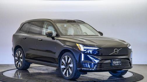 2025 Volvo EX90 Twin Motor Performance Plus