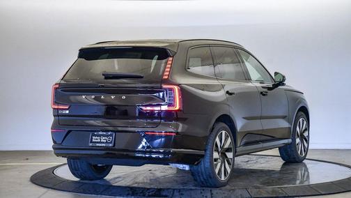 2025 Volvo EX90 Twin Motor Performance Plus