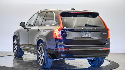 2023 Volvo XC90 B5 Core
