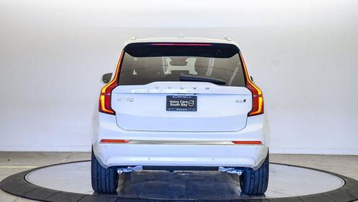 2026 Volvo XC90 B6 Plus 7-Seater