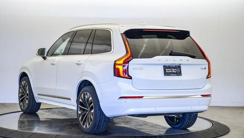 2026 Volvo XC90 B6 Plus 7-Seater