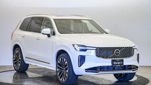 2026 Volvo XC90 B6 Plus 7-Seater