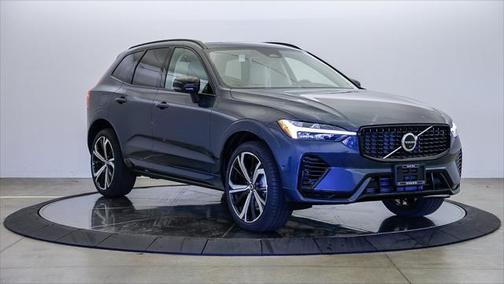 2025 Volvo XC60 Plug-In Hybrid T8 Ultra