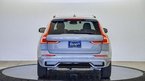 2025 Volvo XC60 Plus