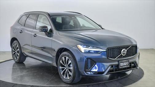 2025 Volvo XC60 B5 Core