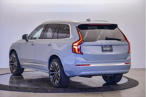 2025 Volvo XC90 Plug-In Hybrid T8 Plus 6-Seater