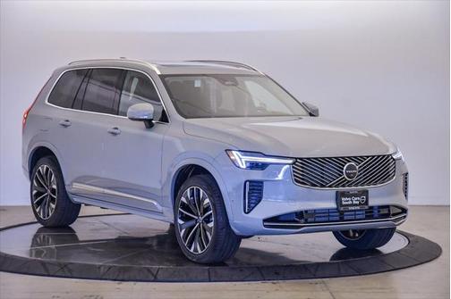 2025 Volvo XC90 Plug-In Hybrid T8 Plus 6-Seater