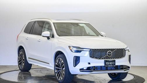 2026 Volvo XC90 B6 Plus 7-Seater