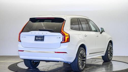 2026 Volvo XC90 B6 Plus 7-Seater