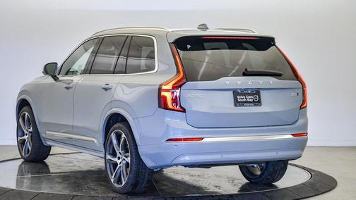 2026 Volvo XC90 B6 Plus 6-Seater