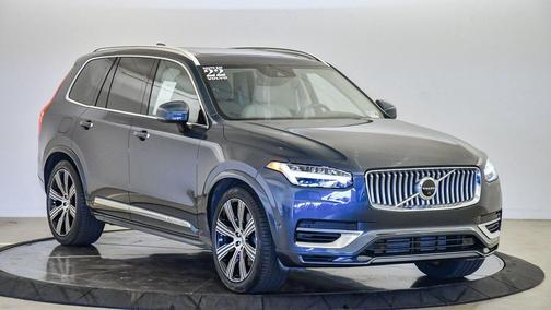 2022 Volvo XC90 Recharge Plug-In Hybrid T8 Inscription 6 Passenger