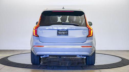 Vapour Grey Metallic 2026 Volvo XC90 Plug-In Hybrid Plus, T8 AWD, Electric/Gasoline, Bright, 7 Seats