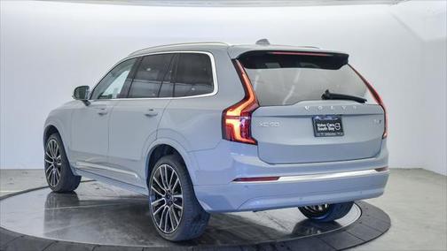 2025 Volvo XC90 B6 Ultra