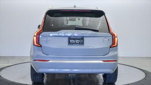 2025 Volvo XC90 B6 Ultra