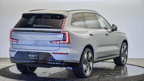 2025 Volvo EX90 Twin Motor Plus