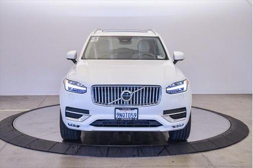 2025 Volvo XC90 B6 Plus 7-Seater