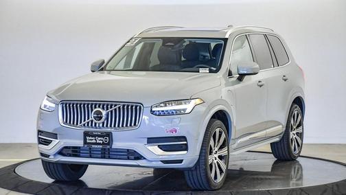 2024 Volvo XC90 Recharge Plug-In Hybrid T8 Plus Bright Theme 7-Seater