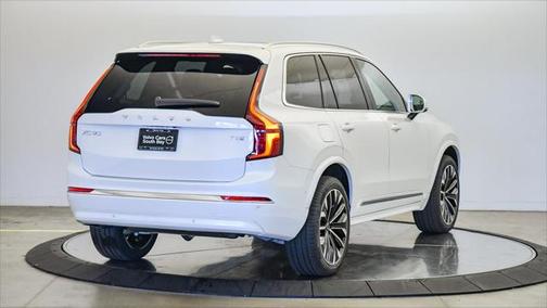 2025 Volvo XC90 Plug-In Hybrid T8 Ultra 7-Seater