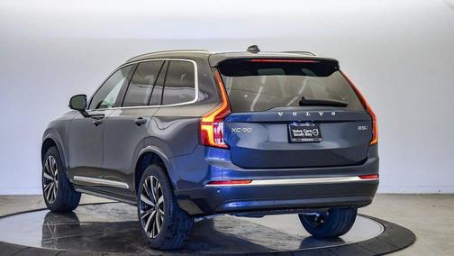 2026 Volvo XC90 B5 Core