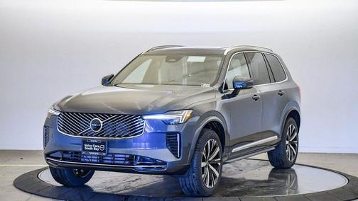 2026 Volvo XC90 B5 Core