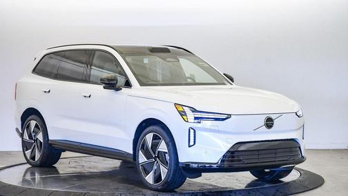 2025 Volvo EX90 Twin Motor Plus