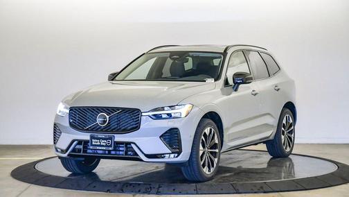 2026 Volvo XC60 B5 Plus