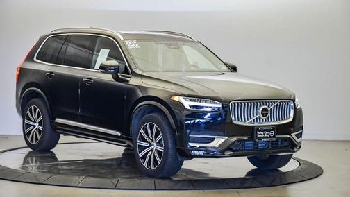 2025 Volvo XC90 B6 Plus 7-Seater