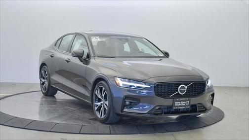 2025 Volvo S60 B5 Core