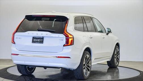 2025 Volvo XC90 Plug-In Hybrid T8 Ultra 7-Seater
