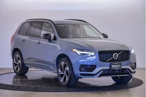 2023 Volvo XC90 Recharge Plug-In Hybrid T8 Plus Dark Theme 7-Seater