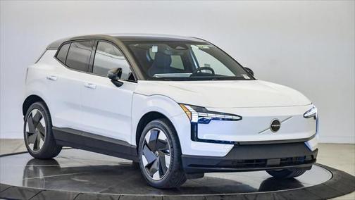 2025 Volvo EX30 Twin Motor Plus