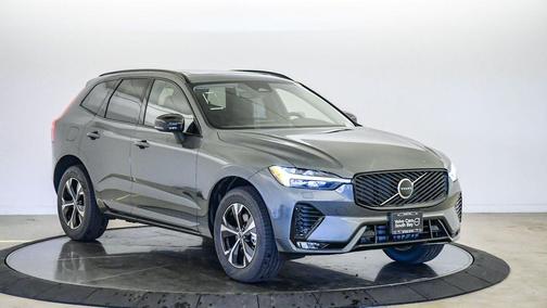 Forest Lake 2026 Volvo XC60 B5 Core
