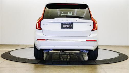2025 Volvo XC90 Plug-In Hybrid T8 Ultra 7-Seater