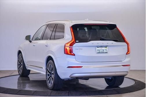 2022 Volvo XC90 Recharge Plug-In Hybrid T8 Inscription Expression 6 Passenger