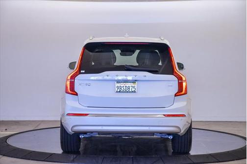 2022 Volvo XC90 Recharge Plug-In Hybrid T8 Inscription Expression 6 Passenger